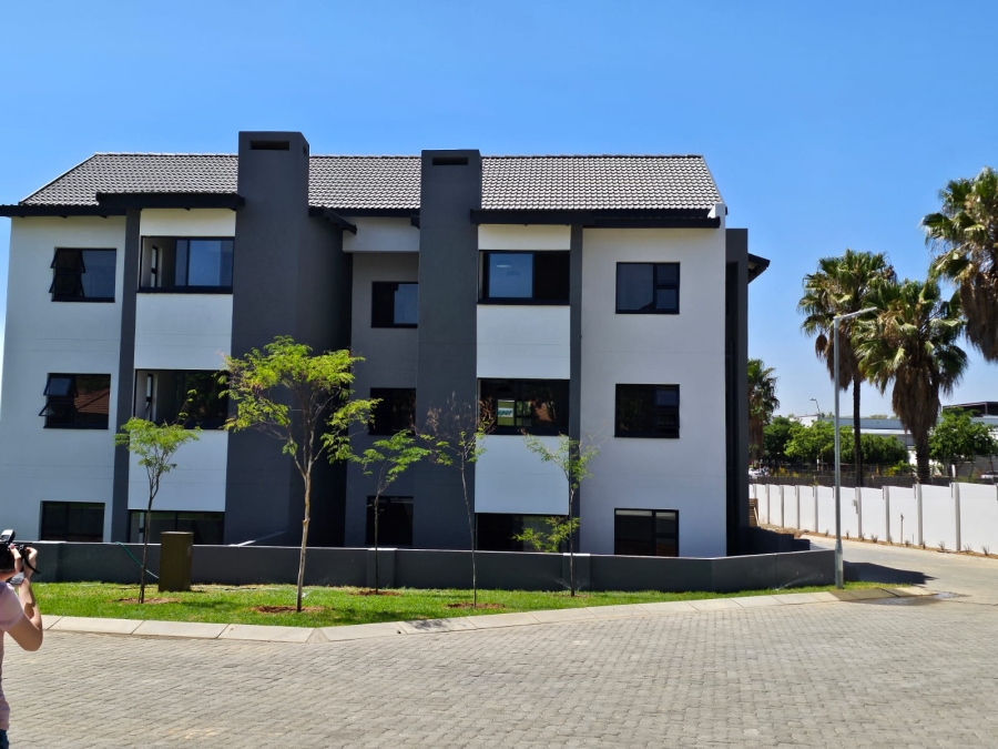 To Let 2 Bedroom Property for Rent in Cashan North West